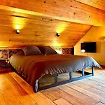 Hébergement de vacances Hour House - Esc'appart Houyet