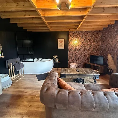 La Hour House - Esc'appart *