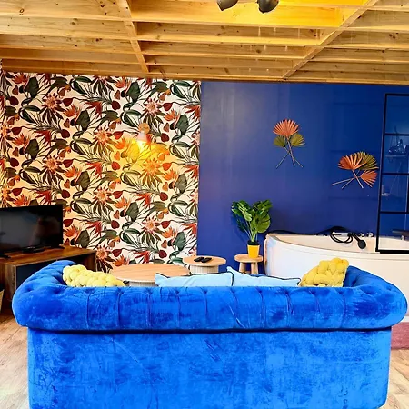 La Hour House - Esc'appart *