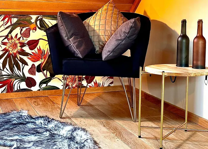 Feriehus La Hour House - Esc'appart *